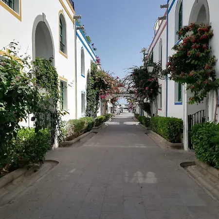 Dailos' * Puerto De Mogan